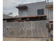 Casa com 2 quartos em Sete Lagoas/MG