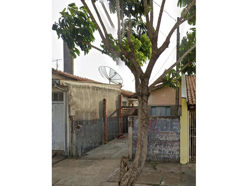 Casa com 2 quartos, 1 banheiro, 1 vaga, 61,45m² construída, ocupada