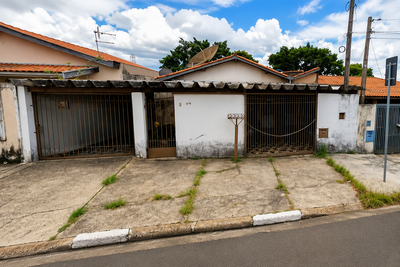 Casa de 167,5m² com 3 quartos e 1 banheiro