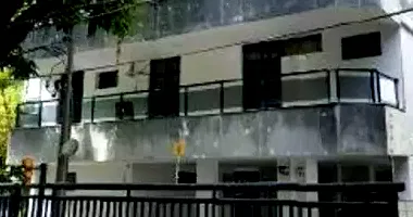 Apartamento com 2 vagas em leilão no Recreio dos Bandeirantes