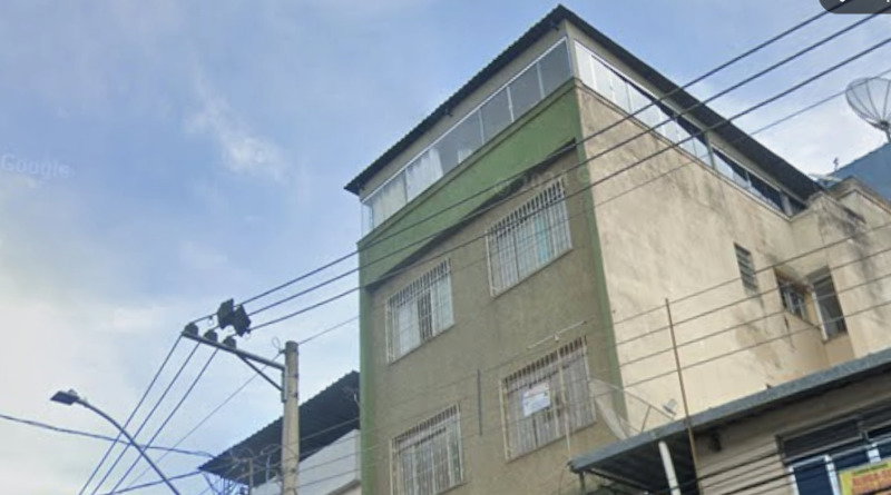 Apartamento residencial com 2 quartos, 69m², 4º andar, sem elevador
