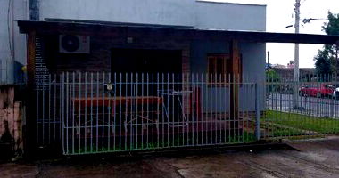 Casa em condomínio com 2 quartos e 1 banheiro