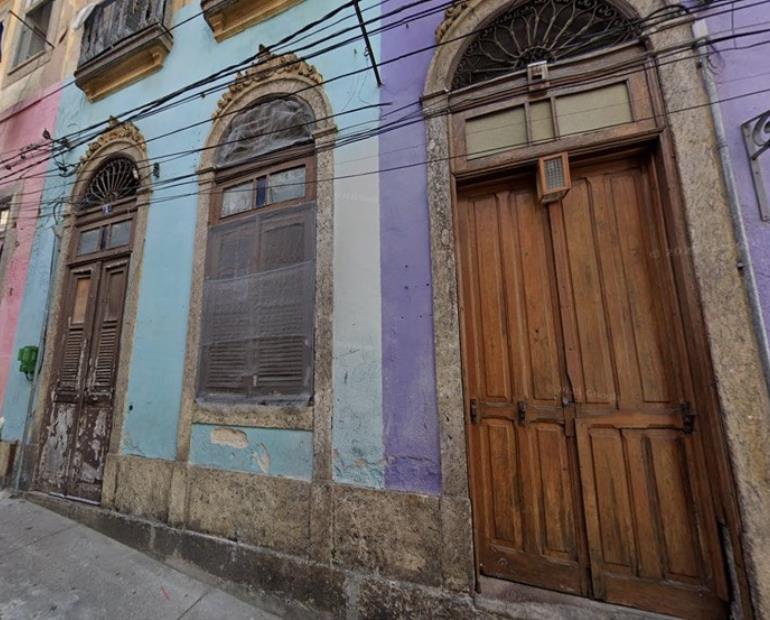 2 Casas com 103m² construídos, ocupadas por locação