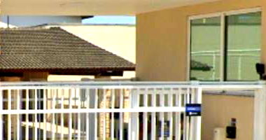 Casa Duplex 2 Quartos, 2 Vagas, 114m² Construída, Ocupado