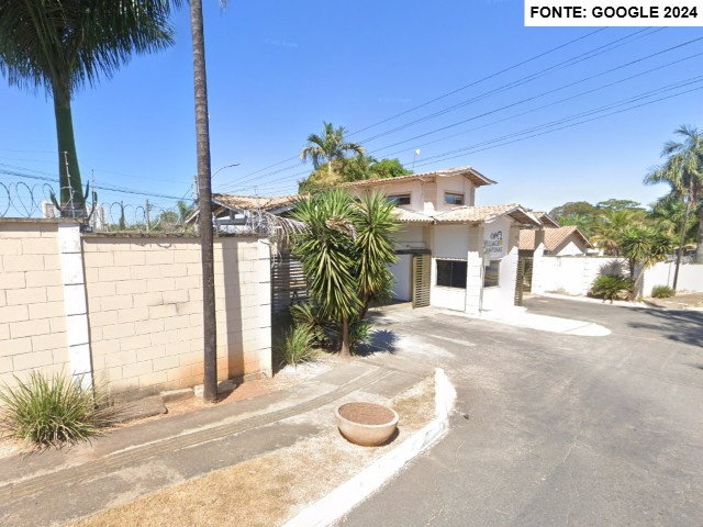 Casa com 235,76m², 2 quartos, 1 banheiro, área de serviço e lazer