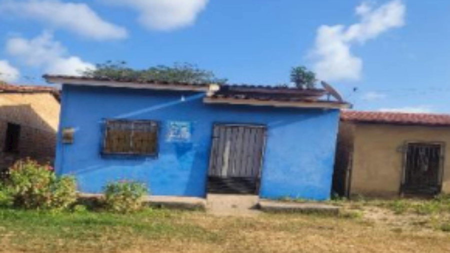 Casa em Tabatinga com 72.72m² de área construída
