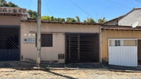 Casa em condomínio com 2 dormitórios e 69,4m² em Passa Tempo/MG