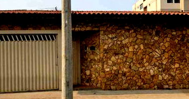 Casa com 163m² e Garagem para 3 Carros em Franca/SP