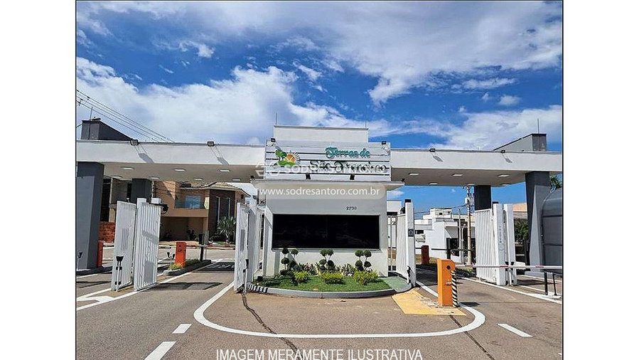 Terreno de 160m² em loteamento com infraestrutura urbana