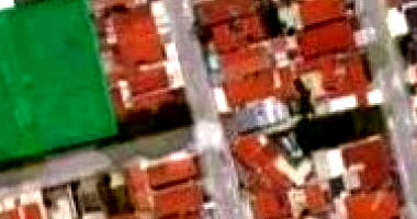 Terreno amplo 2349 m² com construção 100 m², desocupado