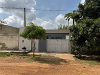 Casa com 2 quartos, 2 banheiros, área construída 86,1 m², desocupada