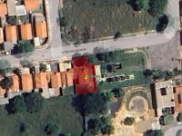 Casa com 2 quartos, 1 banheiro e 1 vaga de garagem