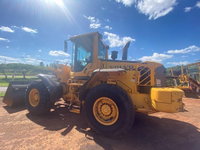 Pá Carregadeira Volvo L90F 2013 Operacional