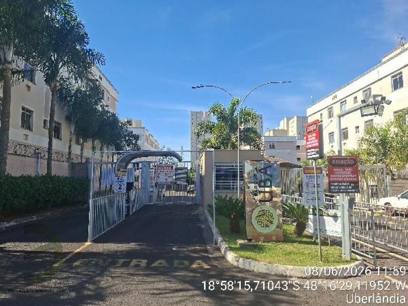 Apartamento 2 Quartos com Vaga no Shopping Park