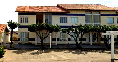 Casa Duplex com 3 Quartos e 2 Vagas em Farol de São Tomé