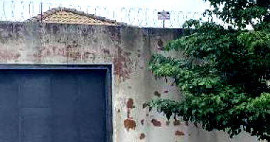 Casa em Barretos com 2 Quartos e 200m² de Terreno