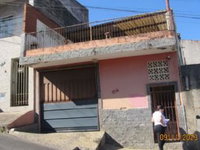 Casa com 2 Quartos, Suíte e Garagem em Área de 137m²