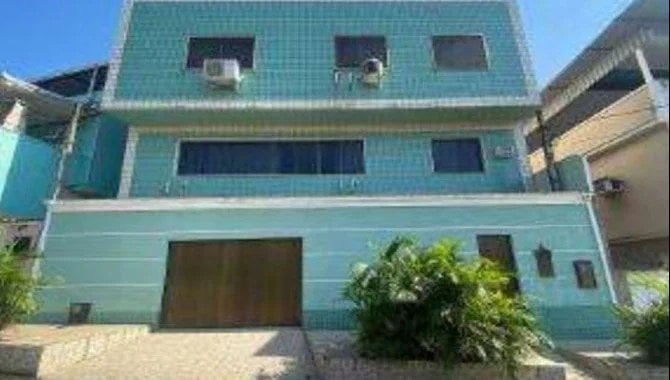 Casa em São João de Meriti com 70,77m² - Centro