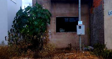 Casa com 2 quartos e 1 vaga em Guimarânia/MG