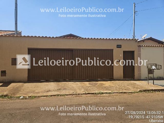 Casa com 2 quartos, 1 banheiro, 1 vaga e 67,47m² construída