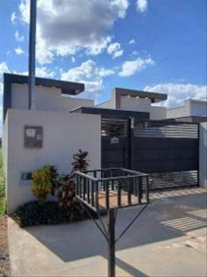 Casa 64m² Ocupada em Condomínio - Chapadão do Sul
