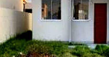 Casa com 42,17 m², sem quartos e banheiros, desocupada