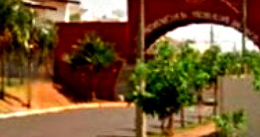 Casa em Condomínio com 449m² em Andradina - SP