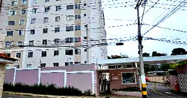 Apartamento com 2 quartos e 1 vaga em Juiz de Fora