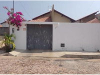 Casa com 1 vaga, 89m² construídos, ocupada