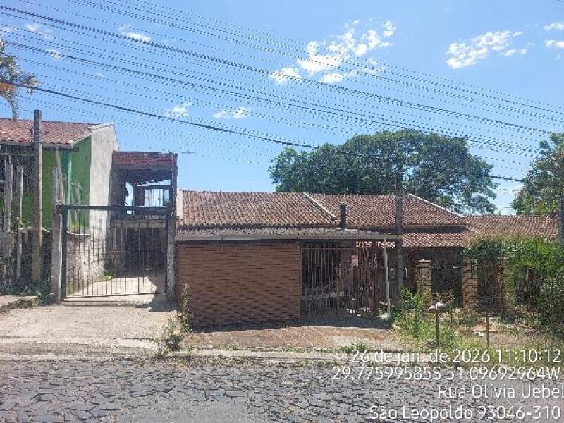 Casa com 2 quartos e 1 banheiro, 48m², desocupada