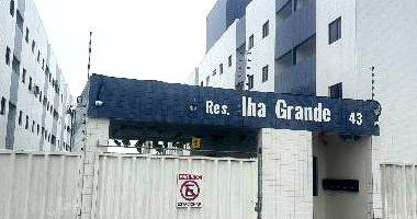 Apartamento com 2 Quartos e Varanda em João Pessoa