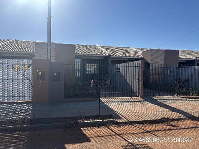 Casa 2 Quartos com 1 Vaga e 69,66 m²