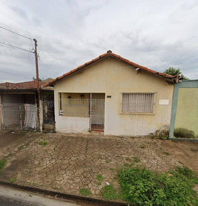 Casa com 2 dormitórios e 82m² construídos em Rio Claro/SP