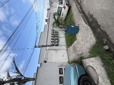 Casa de 1 quarto com 29,73 m² em leilão