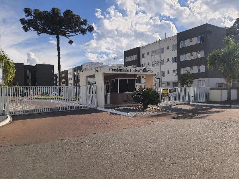 Apartamento com 2 quartos em Campo Largo/PR
