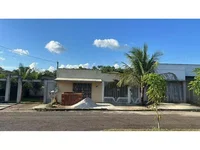 Casa em Condomínio Ocupada com 1 Vaga e 159m²