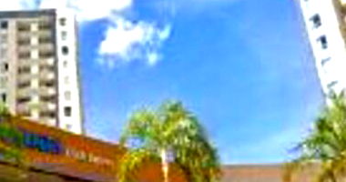 Apart-hotel Comercial em Leilão com 740m² Construída