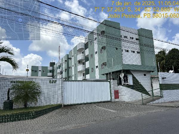 Apartamento 2 quartos, 2 banheiros, 1 vaga, 60m² privativos, desocupado