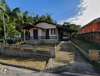 Terreno com Edificação em Treze de Maio/SC - 392m²