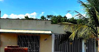 Casa com 159m² construída, 0 vagas, 0 quartos, 0 banheiros, ocupada