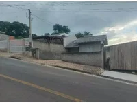 Casa em Leilão com 152,50m² de Terreno e 51,20m² Construída