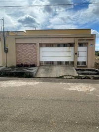 Casa Ocupada com 3 Quartos em Parauapebas/PA