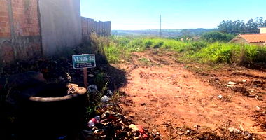 Lote de Terreno Urbano em Terra Roxa - 250m²