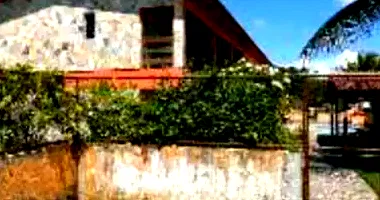 Apartamento Ocupado com 52m² na Praia do Sossego II