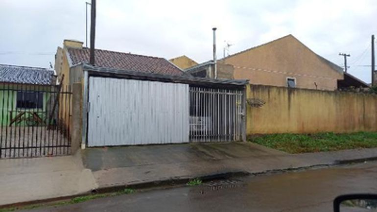 Casa em Fazenda Rio Grande/PR com 45,75m²