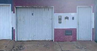 Casa com 2 quartos, 2 banheiros, vaga de garagem e 70,05m² privativos