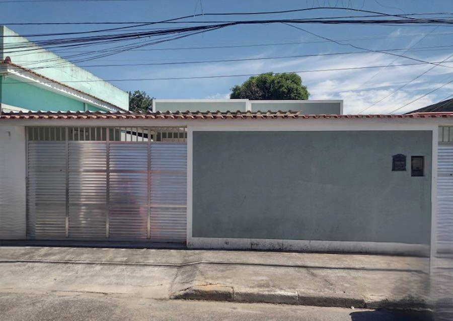 Casa com 2 quartos, 2 banheiros e 1 vaga de garagem, 143,91 m² construídos, ocupada