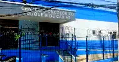 Prédio Comercial com 967m² de Terreno em Duque de Caxias