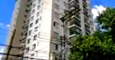 Apartamento 2 vagas, 1 banheiro, 63.52m² útil, ocupado