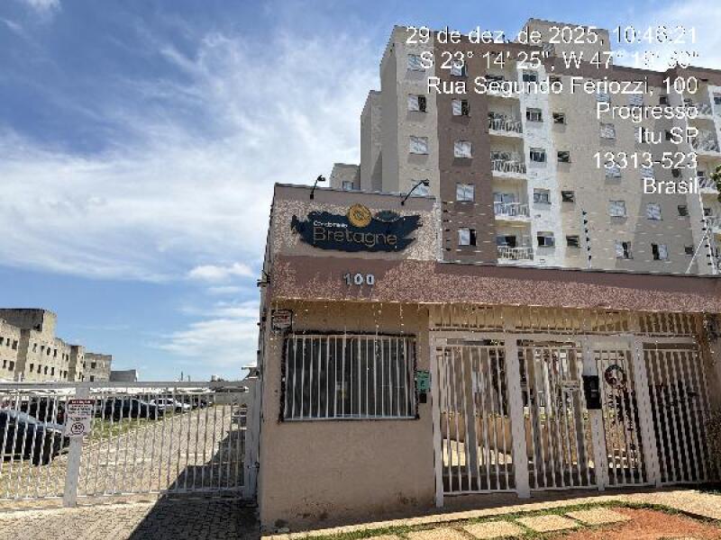 Apartamento com 2 Quartos, 1 Banheiro, 51m² Privativo